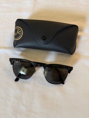 Ray-Ban Polarized Black Clubmaster Sunglasses with Black Case